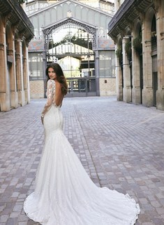 'Pia Wedding Dress 