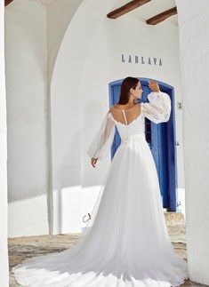 'Pina Wedding Dress