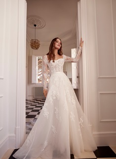 'Gildan Wedding Dress