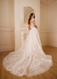 'Gelia Wedding Dress