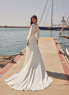 'Yanick Wedding Dress