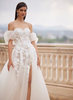 'Yordan Wedding Dress