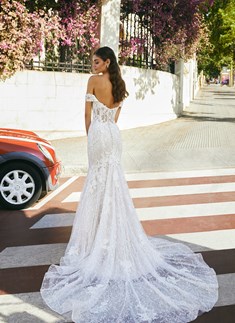 'Sonya Wedding Dress