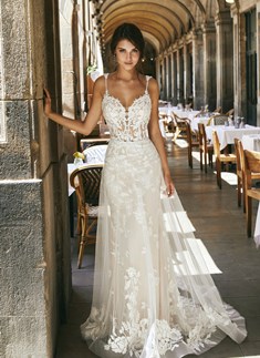 'Sigourney Wedding Dress