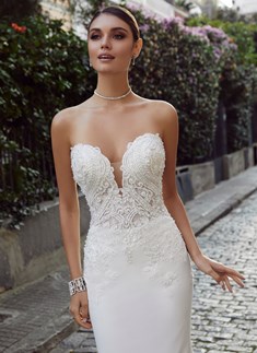 'Shelby Wedding Dress 