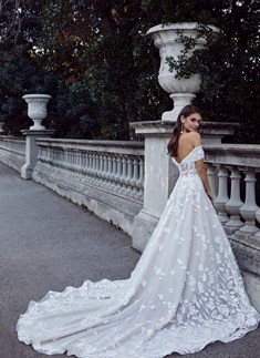 'Skylar Wedding Dress 