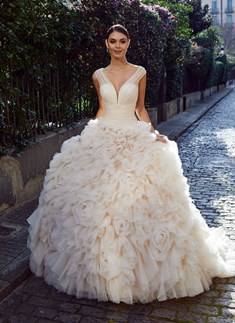 'Steph Wedding Dress