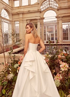 'Kyra Wedding Dress 