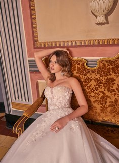 'Zulaica Wedding Dress